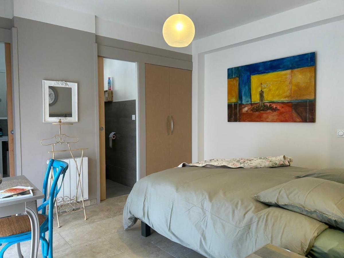 Bed and Breakfast Au Ciel Etoile Castillon-du-Gard Exterior foto