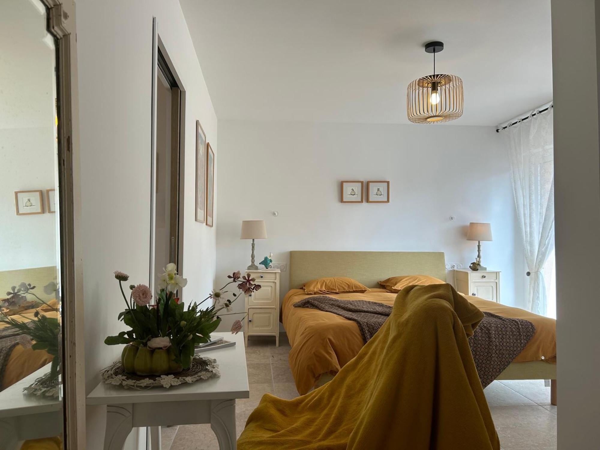 Bed and Breakfast Au Ciel Etoile Castillon-du-Gard Exterior foto